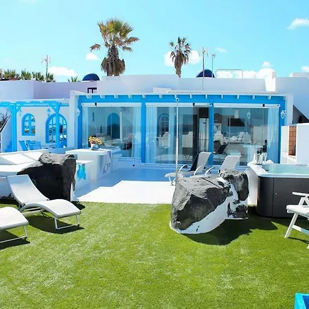 Granada Villa Corralejo